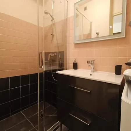 Studio For 2 People Apartment *